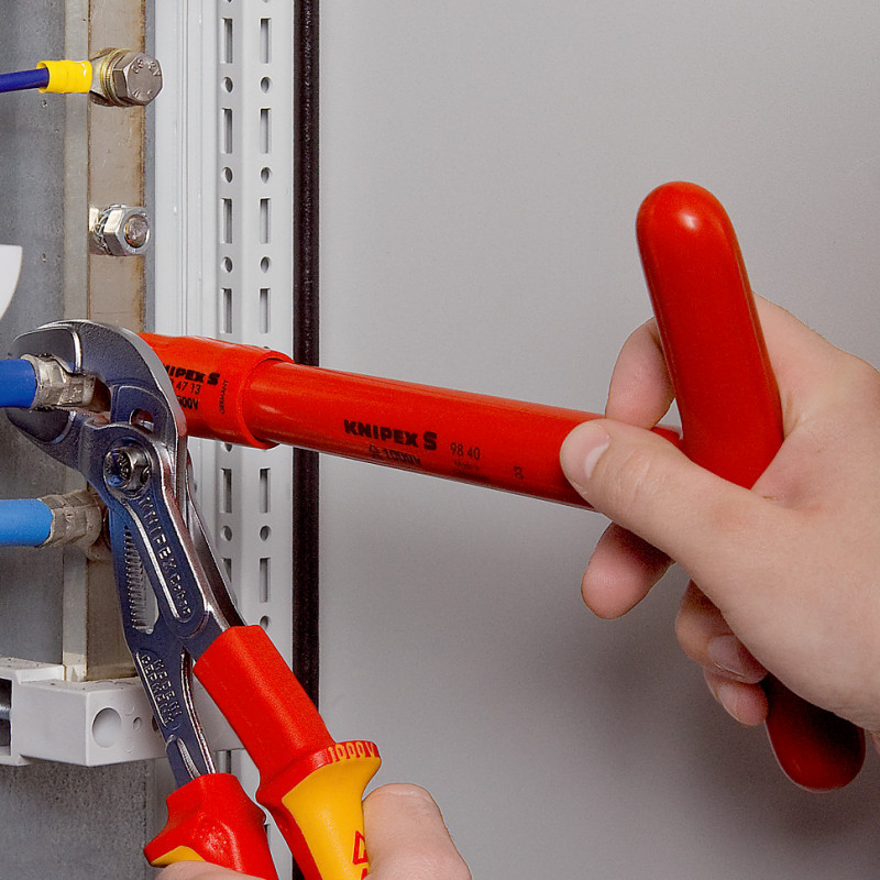 Poignée transversale en T - Carré mâle 3/8" - Gainage surmoulé isolé 1000V - KNIPEX | 98 30