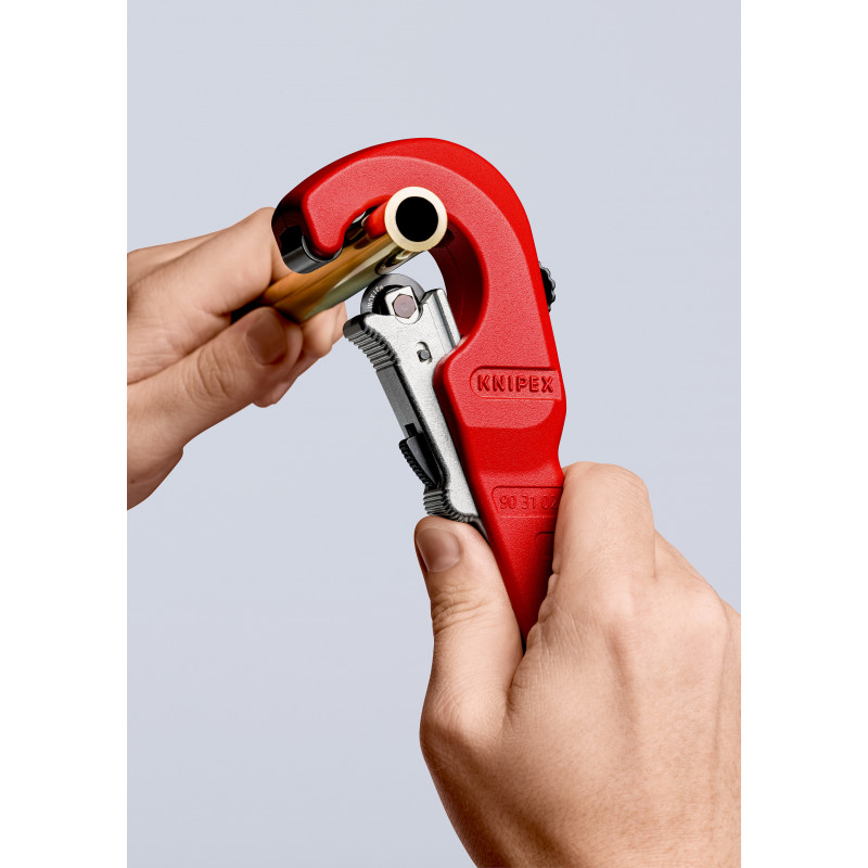 Coupe-tubes TubiX® système QuickLock - Ø 6-35 mm épaisseur max 2 mm - Sur carte - KNIPEX | 90 31 02 BK