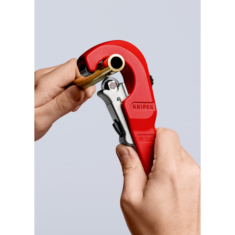 Coupe-tubes TubiX® système QuickLock - Ø 6-35 mm épaisseur max 2 mm - Sur carte - KNIPEX | 90 31 02 BK