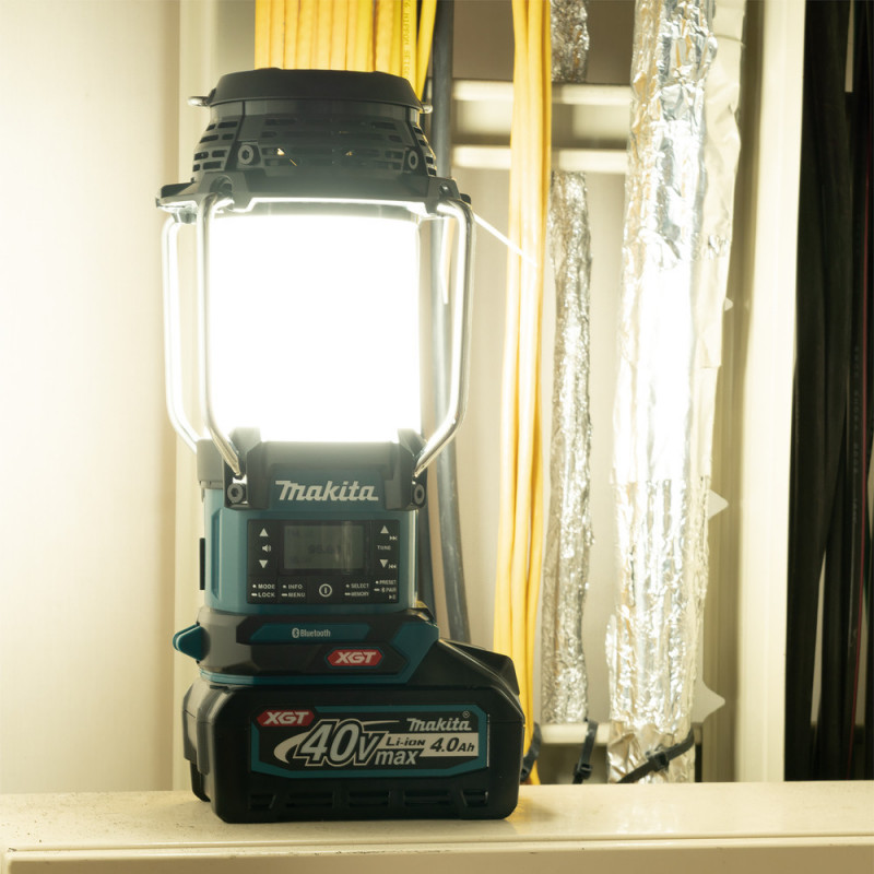 Radio avec lanterne XGT LED USB + BLUETOOTH + DAB  - Makita | MR009GZ