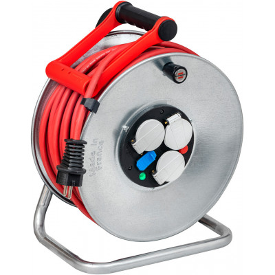 Enrouleur de câble SILVER-40 avec USB, 40m de câble H07RN-F 3G1,5, IP44 - Brennenstuhl | 1207931600