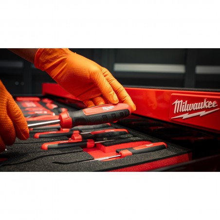 Servante équipée 117cm TOOLGUARD™ 501 outils Milwaukee | 4932502079